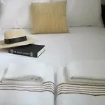 Sea Escape Boutique Apt-near Agii Aposto Li Apartmán *