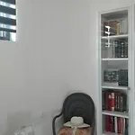 Sea Escape Boutique Apt-near Agii Aposto Li