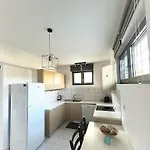 Lejlighed Sea Escape Boutique Apt-near Agii Aposto Li