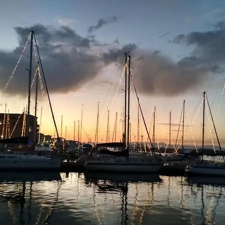 Appartement Sea Escape Boutique Apt-near Agii Aposto Li
