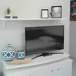 Sea Escape Boutique Apt-near Agii Aposto Li 아파트